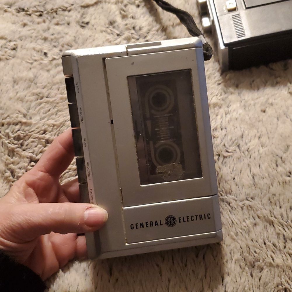 Vintage Retro Cassette Players Portable GENERAL‎ Electric PARTS ONLY